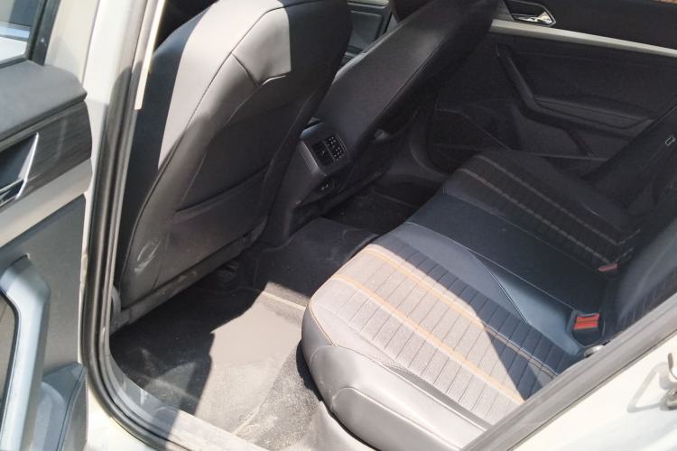 Used Volkswagen Lavida 2019 280TSI DSG Comfort Edition China VI standard Interior 4