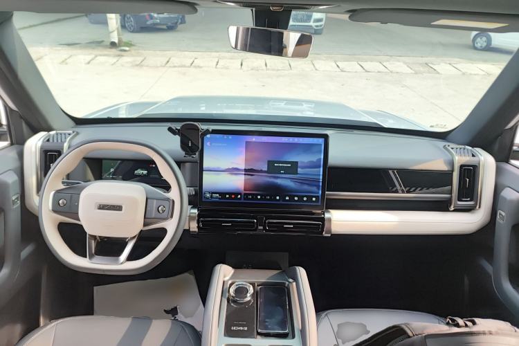 Used iCAR 03T 2024 501km Four-wheel Drive Long-Range Version Center Console