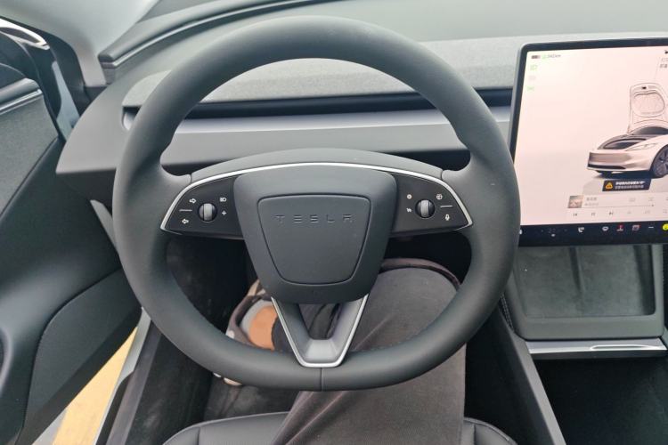 Used Tesla Model 3 2025 Rear-Wheel-Drive Version