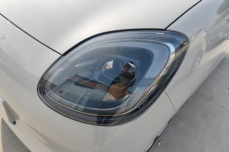 Used Wuling Hongguang MINIEV 2025 Four-Door Version Advanced Edition Left Front Headlight