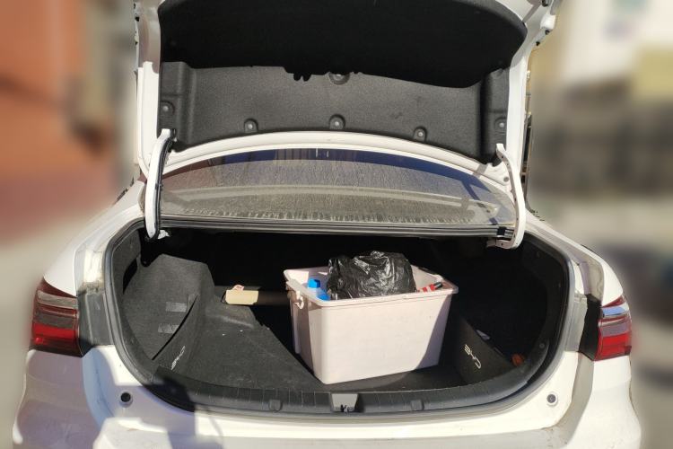 Used BYD Qin New Energy 2019 High-Range Luxury Model
