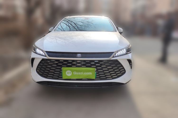 Used BYD Qin PLUS 2025 DM-i Smart Drive 55KM Leading Model
