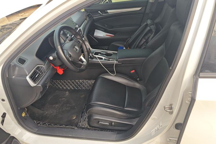 Used Honda Accord 2018 260TURBO Elite Edition China VI Left Front Seat