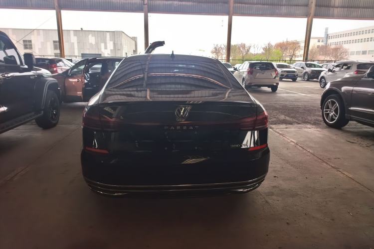 Used Volkswagen Passat 2023 Revised Version 380TSI Flagship Edition Exterior 5