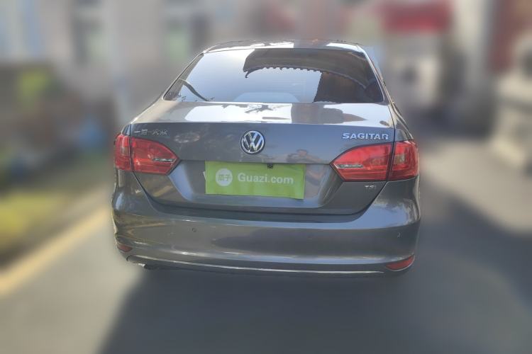 Used Volkswagen Sagitar 2012 1.4TSI Automatic Luxury Edition