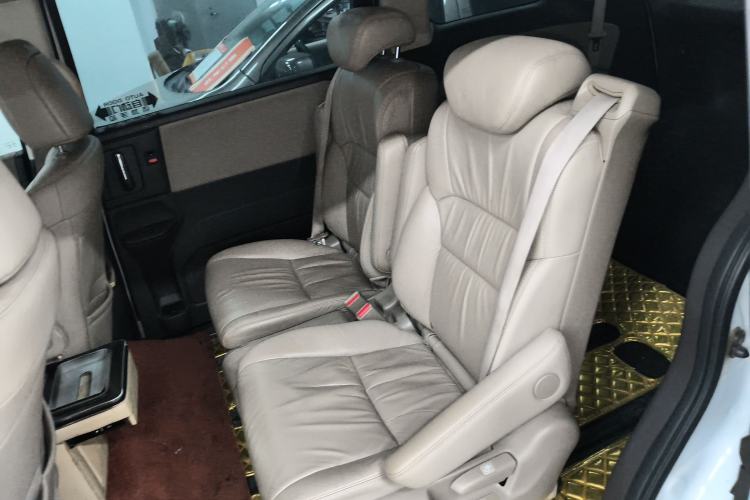 Used Honda Odyssey 2015 Revised 2.4L Luxury Edition Left Rear Seat