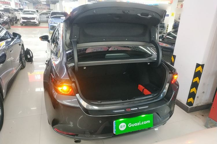 Used Mazda Mazda 3 Axela 2023 2.0L Automatic ZhiXuan Edition
