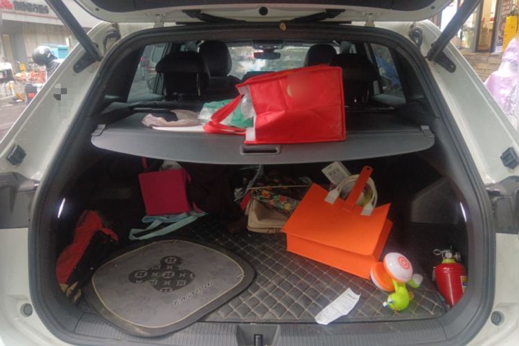 Used Volkswagen Tiguan L 2024 PRO 330TSI Two-Wheel Drive R-Line Smart Edition Trunk