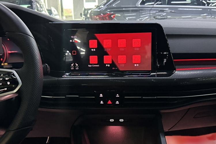 Used Volkswagen Golf GTI 2021 Facelift 380TSI DSG GTI Interior 3