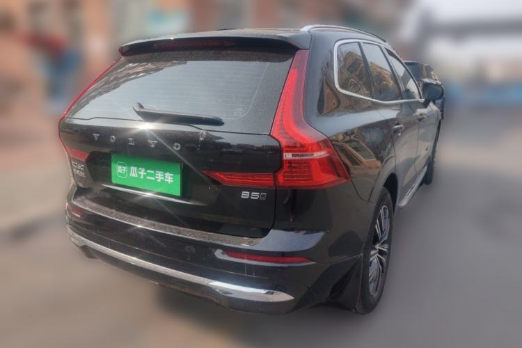 Used Volvo XC60 2022 B5 4x4 Smart Luxury Edition