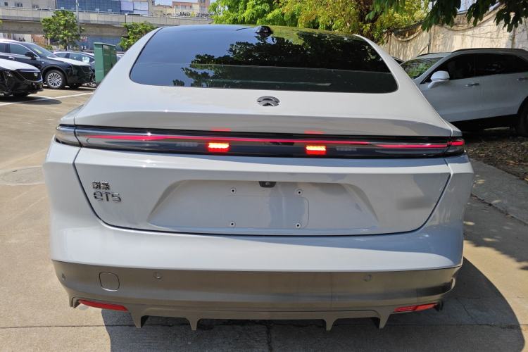 Used Nio ET5 2022 100 kWh Rear
