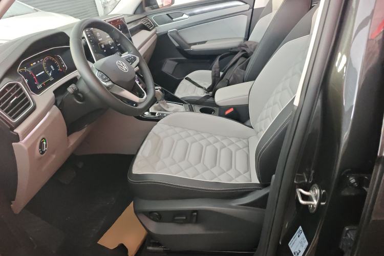 Used Volkswagen Tayron 2023 330TSI Two-Wheel-Drive Luxury Plus Advanced Version