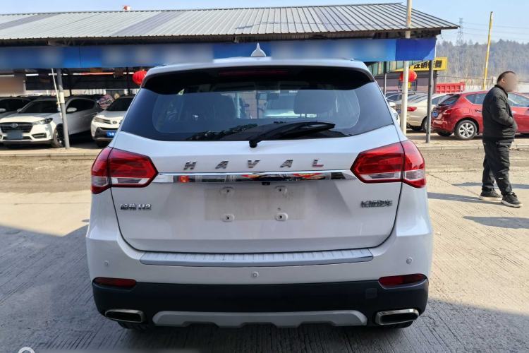 Used Haval H2 2018 Chuanxiang Edition 1.5T Dual-Clutch Two-Wheel Drive Fashion Model China V Standard
