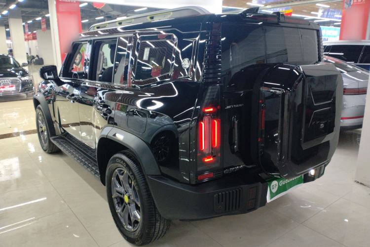 Used JETOUR Traveler 2024 2.0T All-Wheel-Drive CrossPRO Entertainment Edition