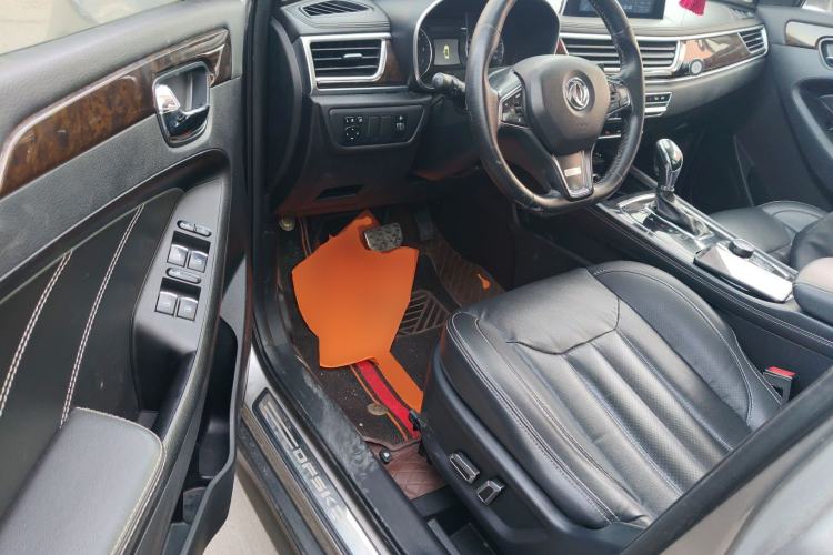 Used Dongfeng Fengon 580 2017 1.5T CVT Smart Style Model
