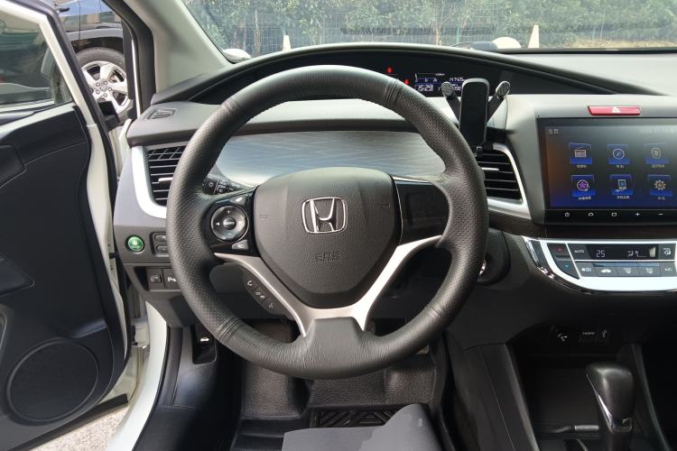 Used Honda Jade 2016 1.8L Automatic Comfort Elite Version 5 Seats
