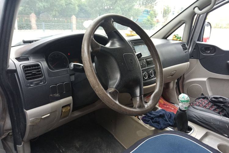 Used FORTHING Lingzhi 2016 V3 1.5L 7-Seater Standard Model China V Emission Standard