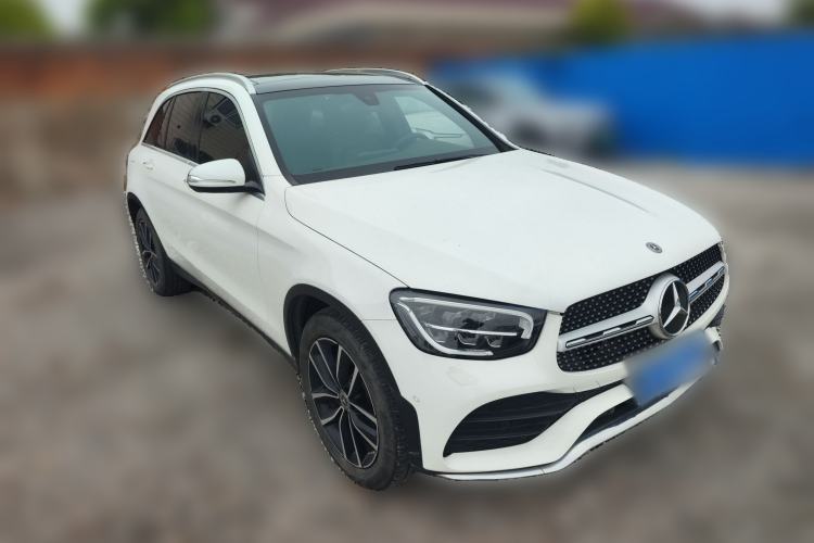 Used Mercedes-Benz GLC 2020 Facelift GLC 260 L 4MATIC Luxury Edition Front Right 45 Deg