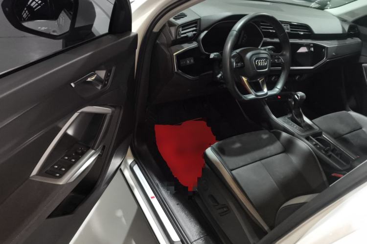 Used Audi Q3 2019 35 TFSI Fashion Dynamic Model