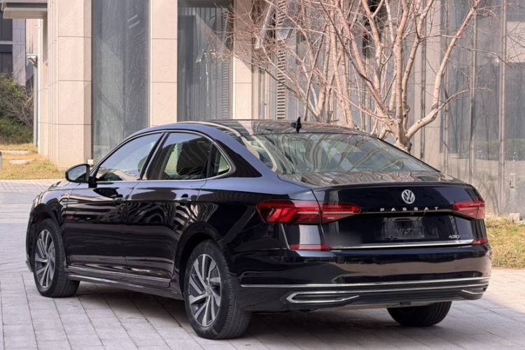 Used Volkswagen Passat New Energy 2020 430 PHEV Hybrid Luxury Edition China VI Standard Exterior 3