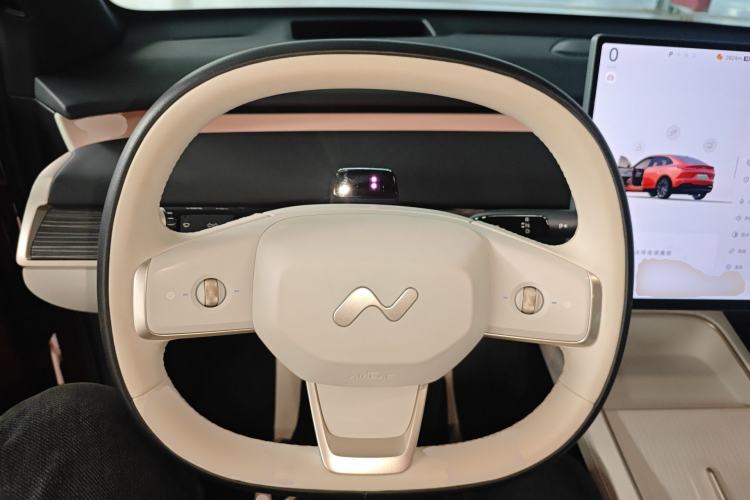 Used ONVO L60 2024 60 kWh Rear-Drive Version
