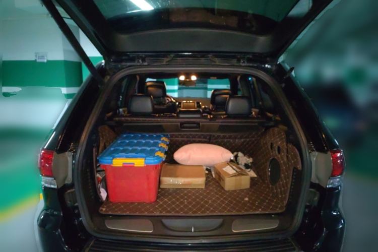 Used Jeep Grand Cherokee 2014 3.0TD Diesel Comfort Navigation Version Trunk