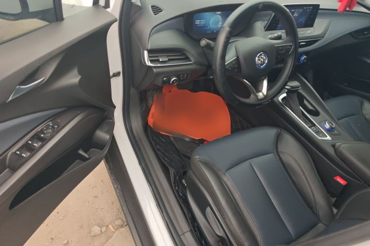 Used Buick Velite 6 2023 430km Range Commuter Version