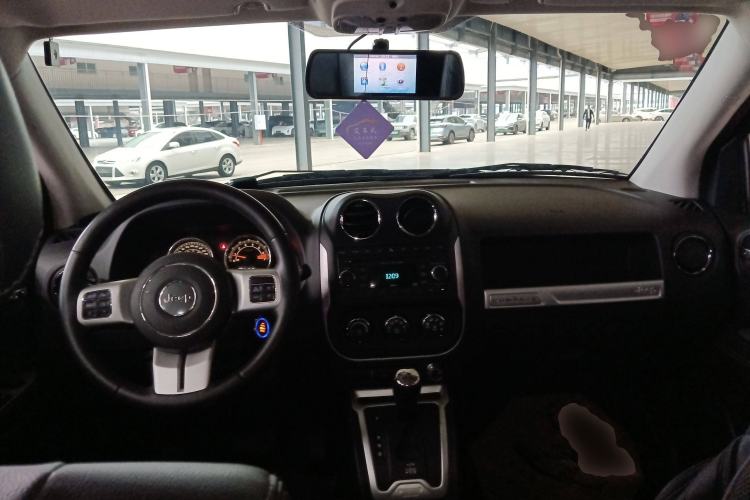 Used Jeep Compass 2014 Revised Version 2.4L Four-Wheel Drive Comfort Edition
