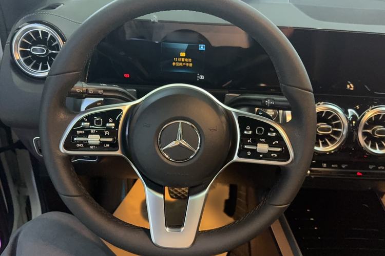 Used Mercedes-Benz GLB 2022 GLB 220 Fashion Model