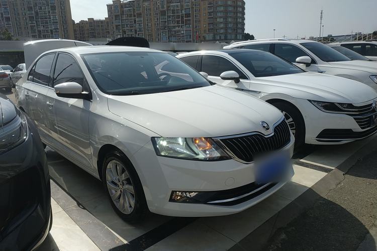 Used Skoda Rapid 2018 1.6L Manual Comfort Edition
