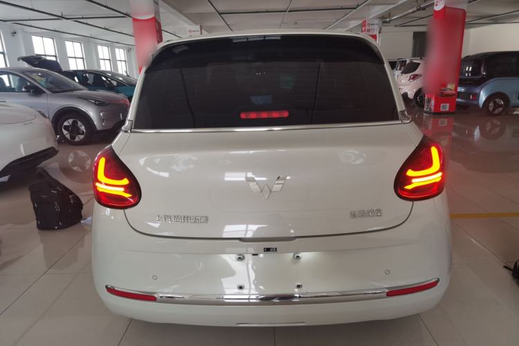 Used Wuling Bingo 2024 333 km Enjoyment Version Rear