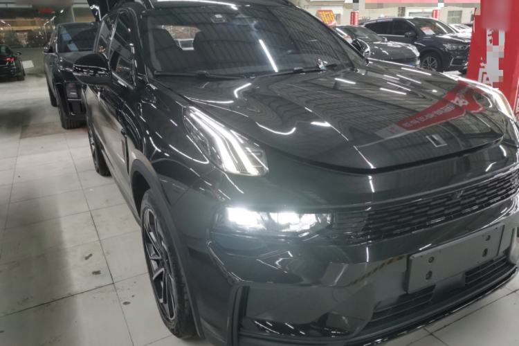 Used Lynk & Co 01 EM-P 2023 1.5TD EM-P PM Front Right 45 Deg