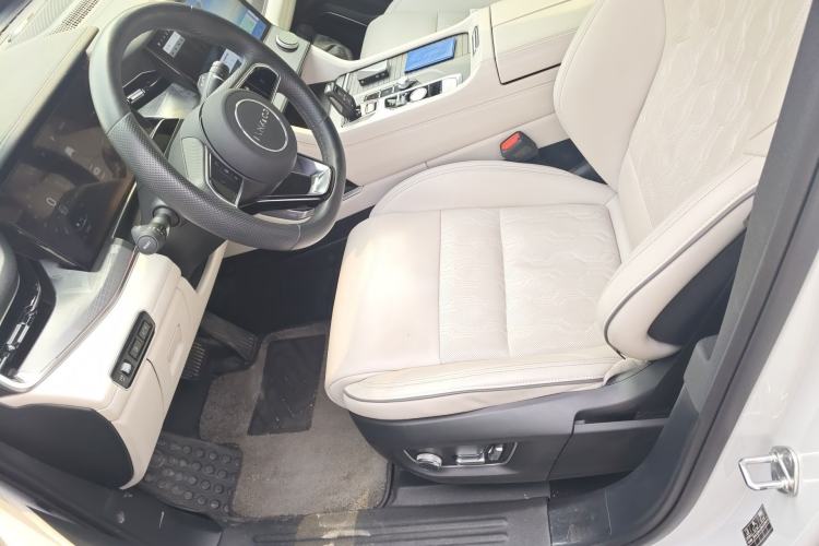 Used Lynk & Co 09 2021 2.0T Ultra Six-Seater Left Front Seat