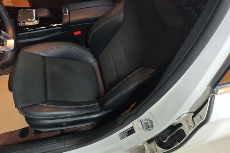 Used Mercedes-Benz A-Class 2021 A 200 L Sport Sedan Fashion Model Left Front Seat