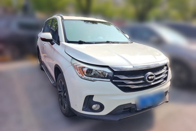 Used GAC Trumpchi GS4 2015 200T Manual Elite Edition Front Right 45 Deg