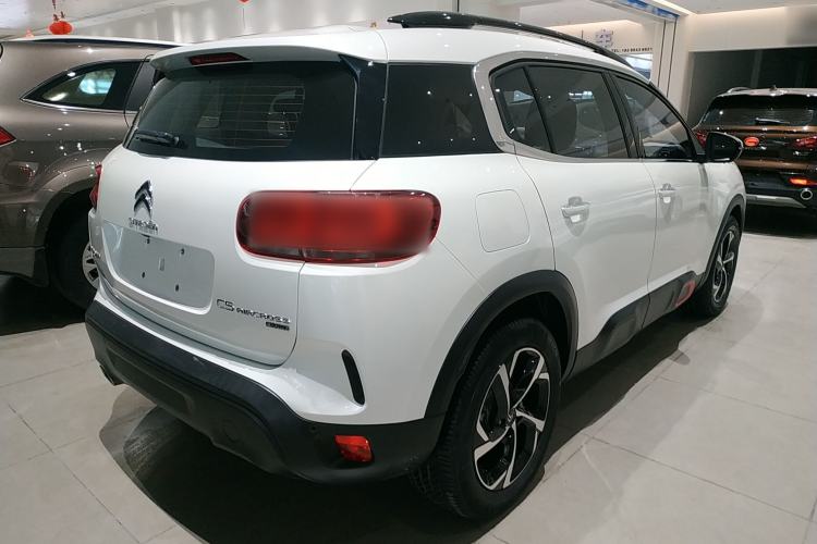 Used Citroen C5 AIRCROSS 2017 350THP Fashion Edition Rear Right 45 Deg