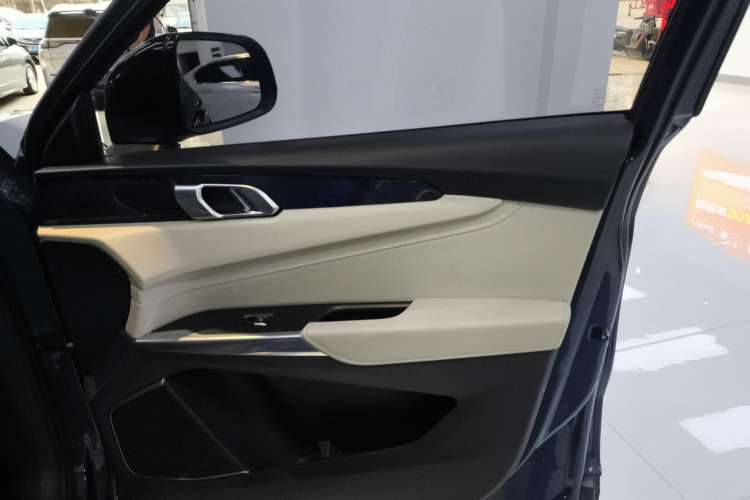 Used Lynk & Co 01 2017 2.0T Two-Wheel Drive Zhaopu Version