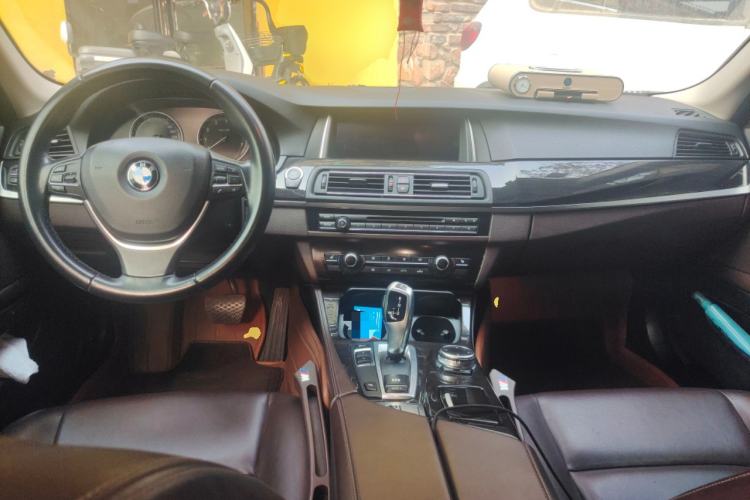 Used BMW 5 Series 2014 525Li Luxury Design Package
