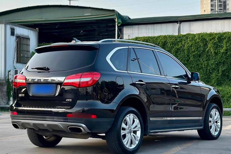 Used Haval H8 2017 2.0T Gasoline 4x4 Smart Enjoyment Version
