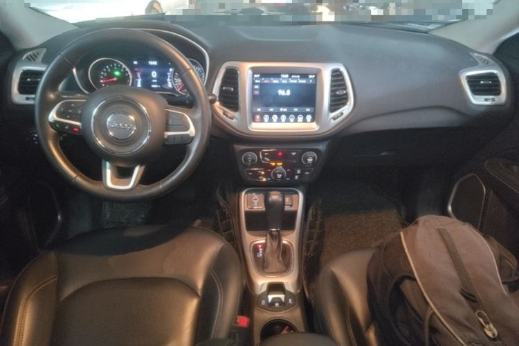 Used Jeep Compass 2019 200T Automatic Family Edition - Connected Large Screen Version
