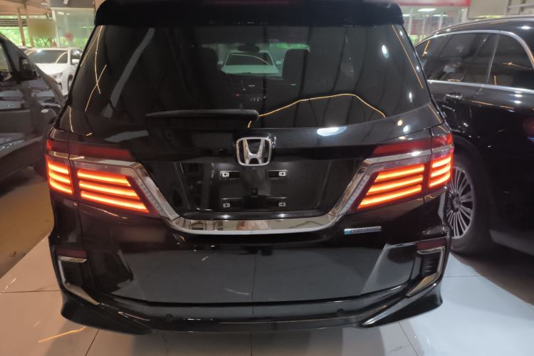 Used Honda Elysion 2019 2.0L Hybrid Luxury Edition