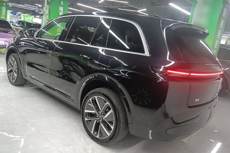 Used Li Auto L8 2024 Pro Model
