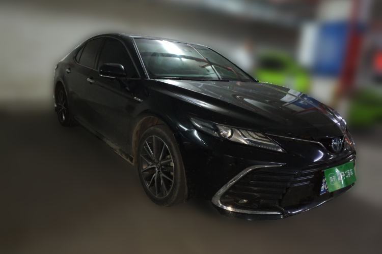 Used Toyota Camry 2021 Dual-Motor 2.5HG Luxury Edition Front Right 45 Deg