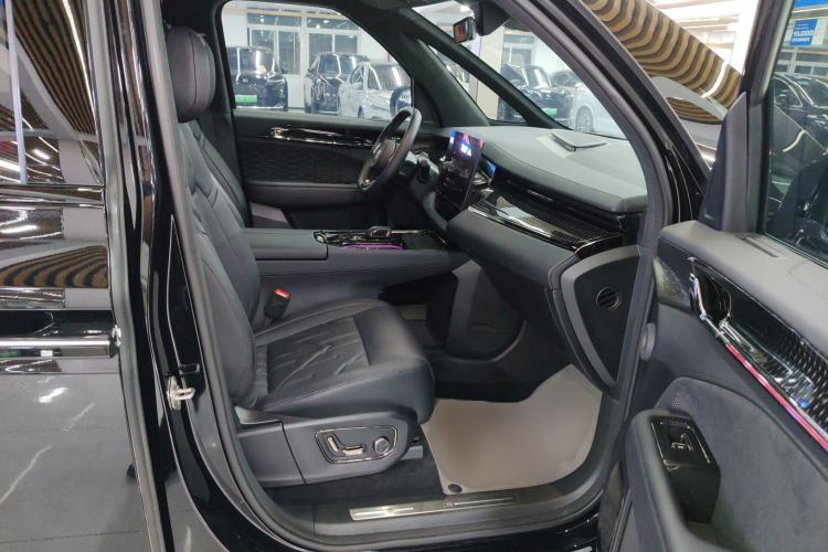 Used Zeekr 009 2024 Six-Seat Executive Version 4WD 140 kWh