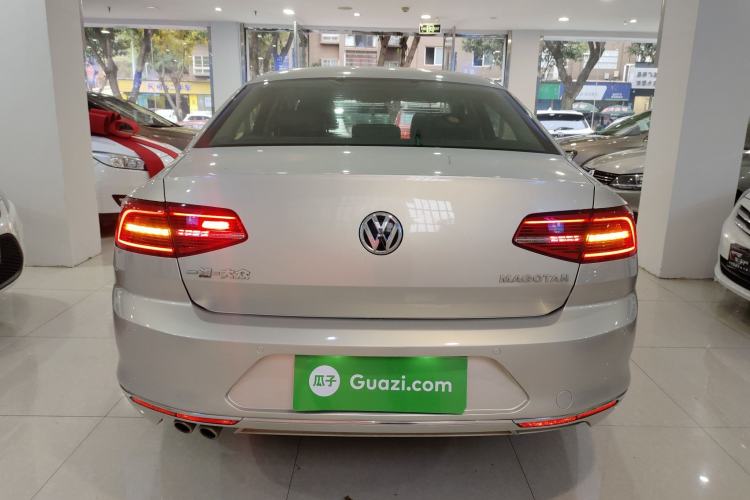 Used Volkswagen Magotan 2018 330TSI DSG Advanced Model Rear