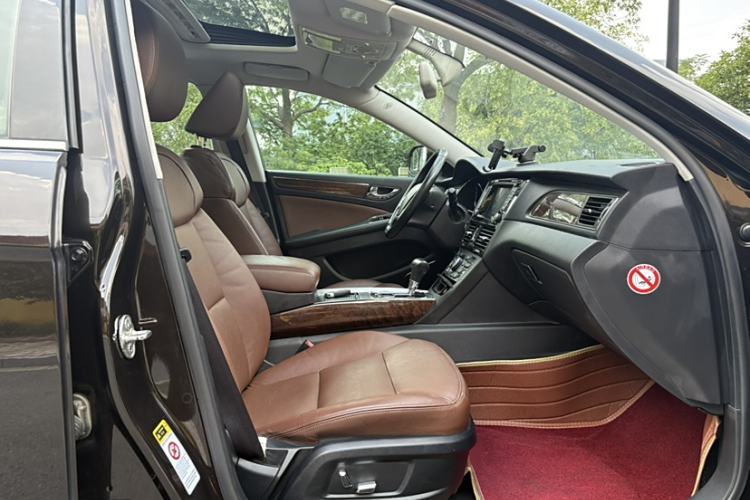 Used Hongqi H7 2015 2.0T Luxury Model