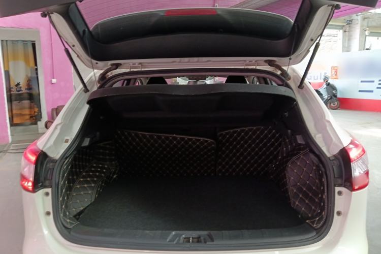 Used Nissan Qashqai 2016 2.0L CVT Elite Edition Trunk