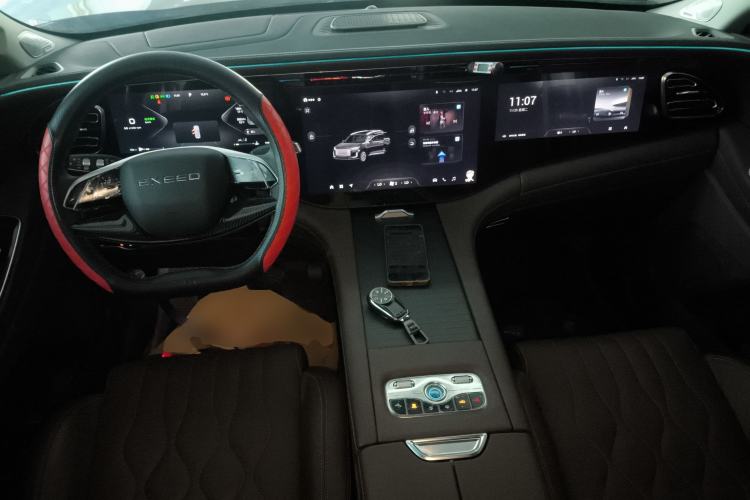 Used EXEED Lanyue 2025 400T Two-Wheel Drive Starlight Edition 7 Seats
