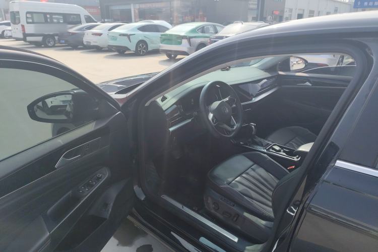 Used Volkswagen Passat 2023 Revised 380TSI Luxury Edition