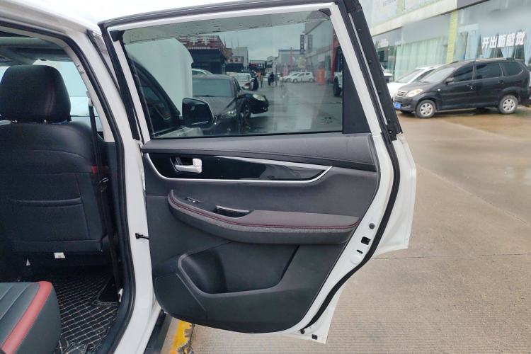 Used FORTHING T5 2021 1.5T Automatic Comfort Version